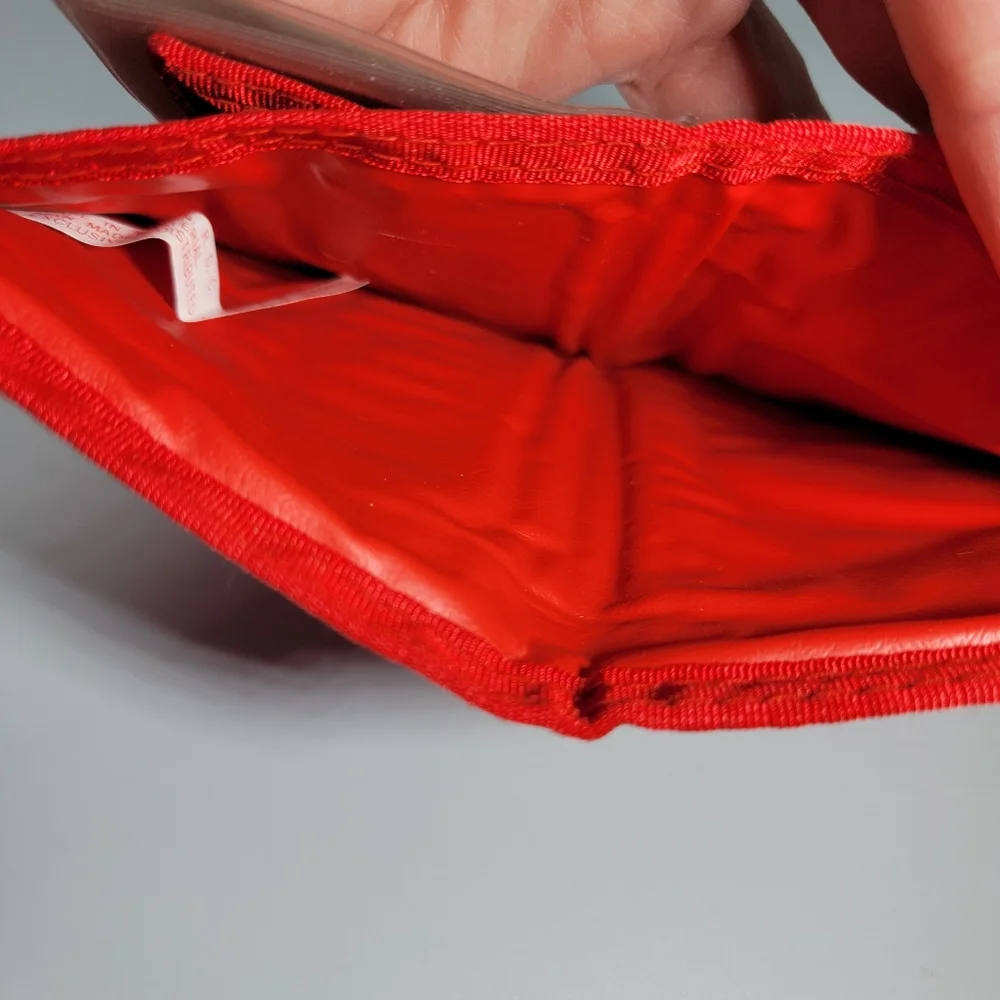 Coca Cola Wave Wallet Red Tri-Fold 1980s Classic Coke Wallet Vintage New